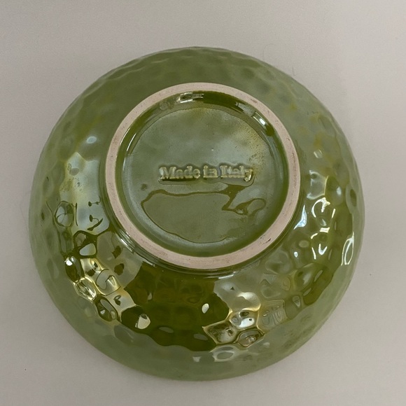 Green Textured Ceramic 8” Bowl - Made in ITALY - Picture 3 of 9